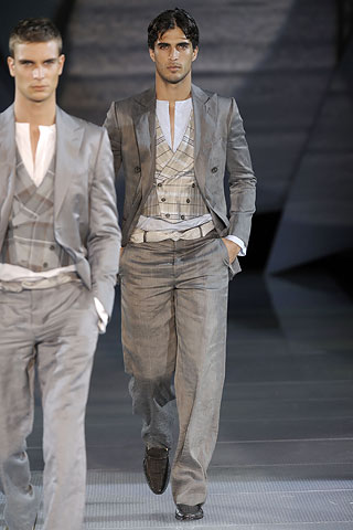 Giorgio Armani / - 2009